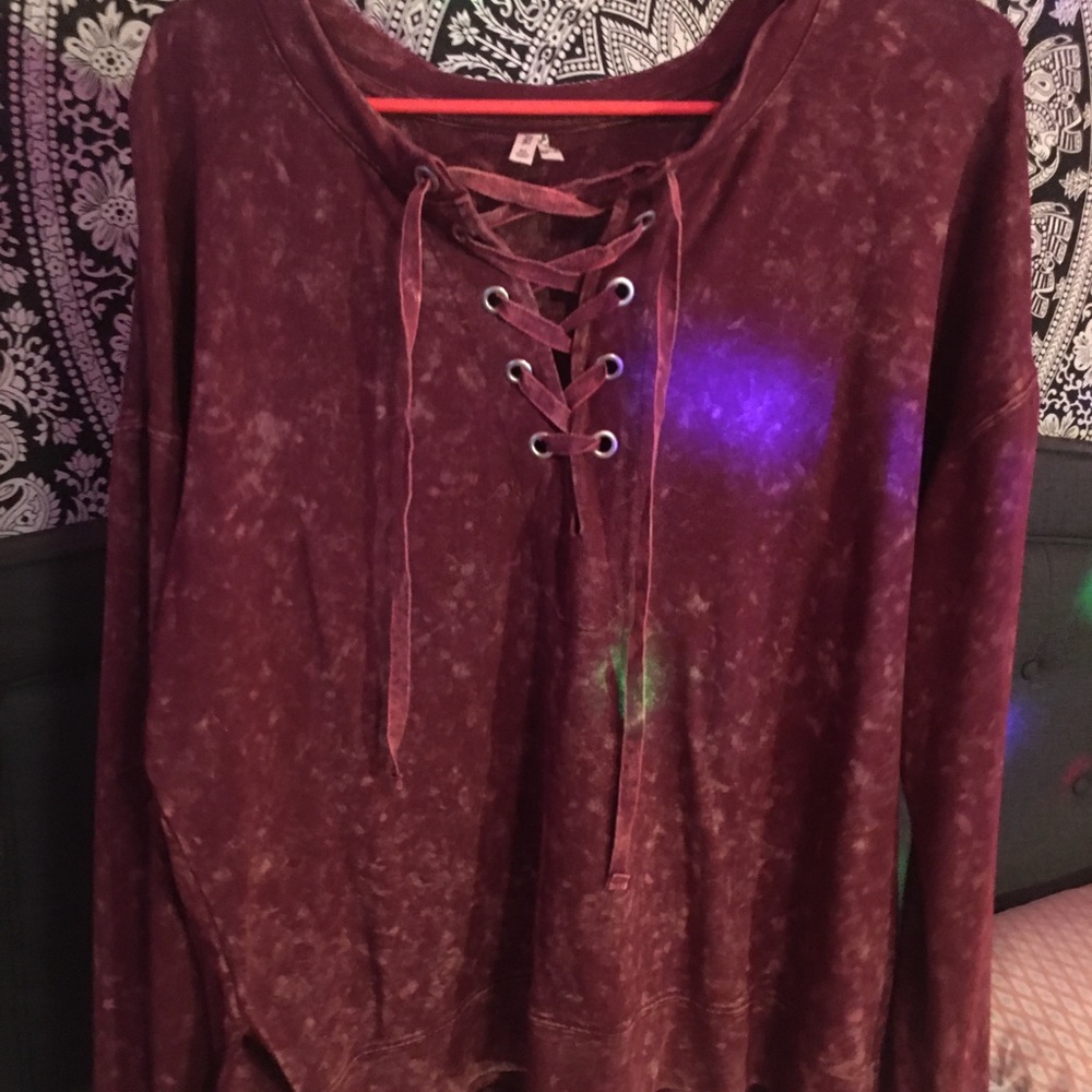 Cute red string top!